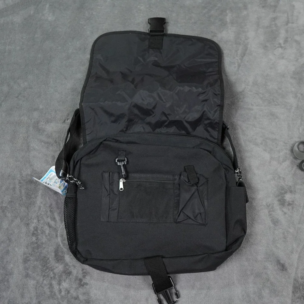 VTG Eastsport Midtown‎ Messenger Bag Unisex Black Y2K Reflective Streetwear Logo